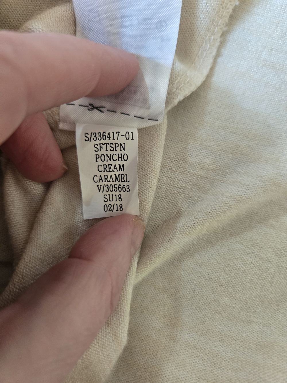 GAP Fancy Lady Poncho Light Cream Hooded Open Cardigan S/M - Picture 6 of 8